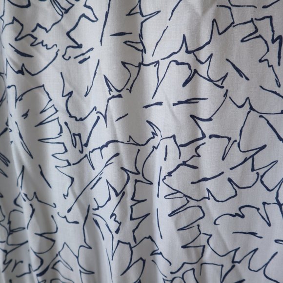 Vintage Southern Lady Botanical Print White and Blue Midi Dress - Picture 6 of 12